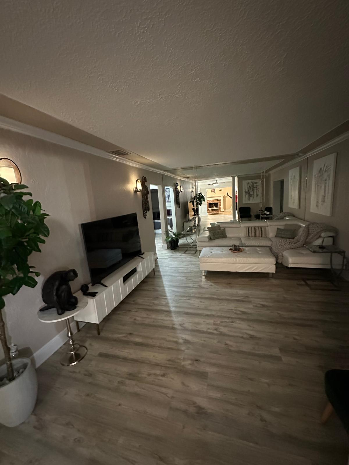 Short-Term Rental Restock System for Tampa Bay Hosts