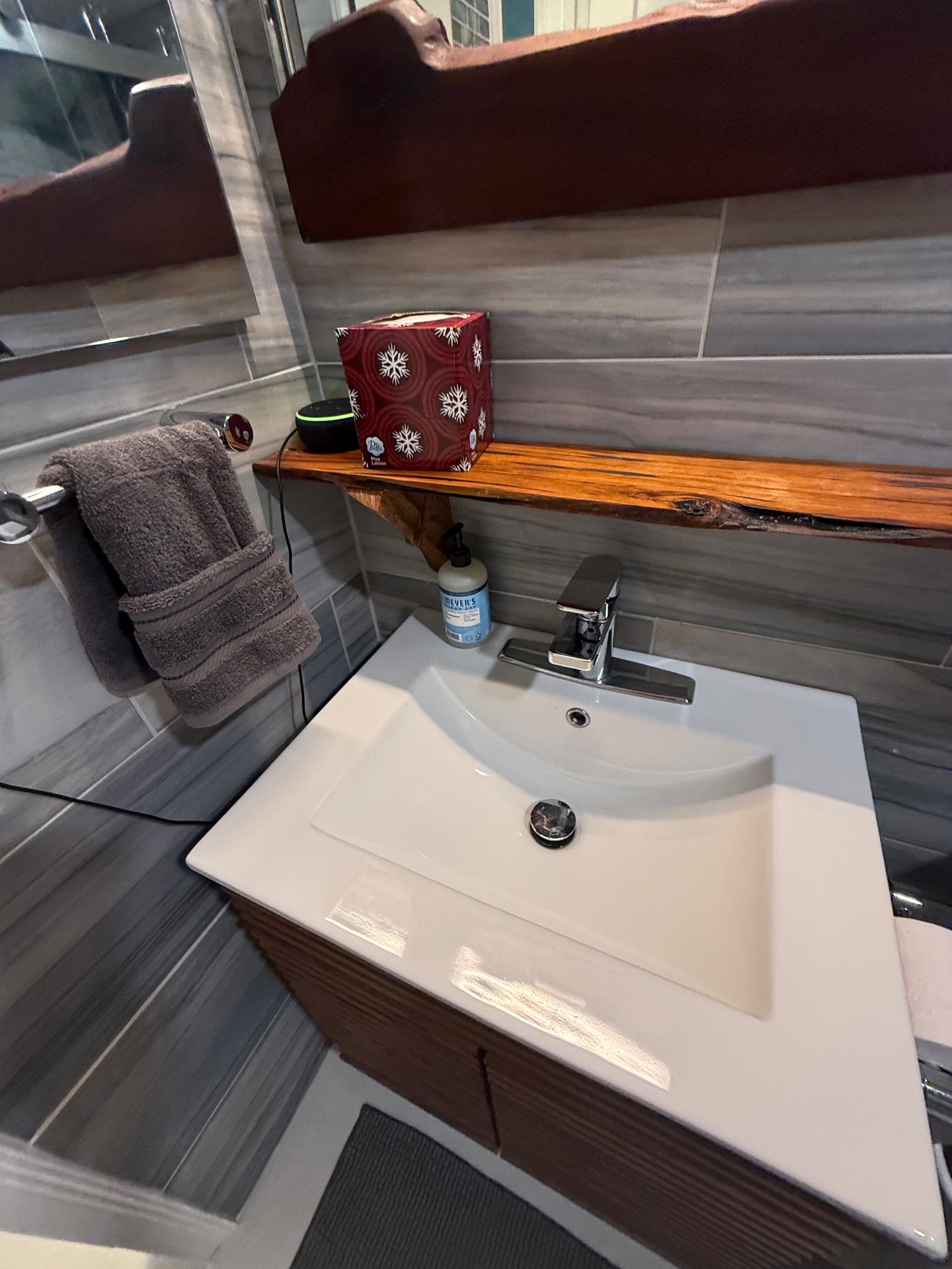 Sustainable Bathroom Cleaning for Florida Homes